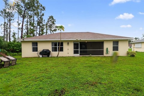 Villa ou maison à vendre à North Port, Floride: 3 chambres, 139.82 m2 № 1904257 - photo 3