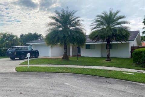 Villa ou maison à Miami, Floride 4 chambres, 168.06 m2 № 1946083