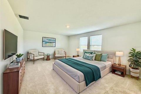 Villa ou maison à vendre à Zephyrhills, Floride: 5 chambres, 252.88 m2 № 2211042 - photo 13