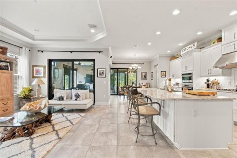 Casa en venta en Tampa, Florida, 3 dormitorios, 211.17 m2 № 2383348 - foto 13
