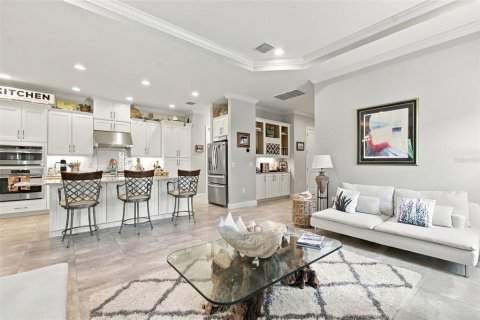 Casa en venta en Tampa, Florida, 3 dormitorios, 211.17 m2 № 2383348 - foto 14