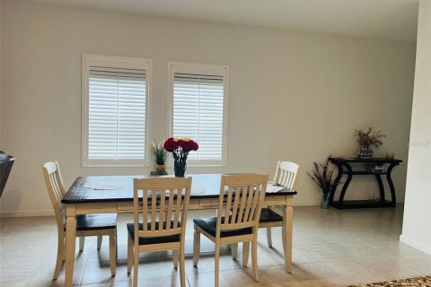 Снять в аренду виллу или дом в Клермон, Флорида 6 комнат, 143.53м2, № 1903386 - фото 6