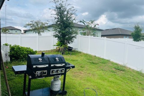 Снять в аренду виллу или дом в Клермон, Флорида 6 комнат, 143.53м2, № 1903386 - фото 16