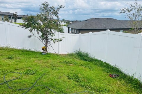 Снять в аренду виллу или дом в Клермон, Флорида 6 комнат, 143.53м2, № 1903386 - фото 17