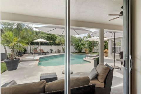 Villa ou maison à vendre à Sunrise, Floride: 4 chambres, 209.59 m2 № 2009342 - photo 15