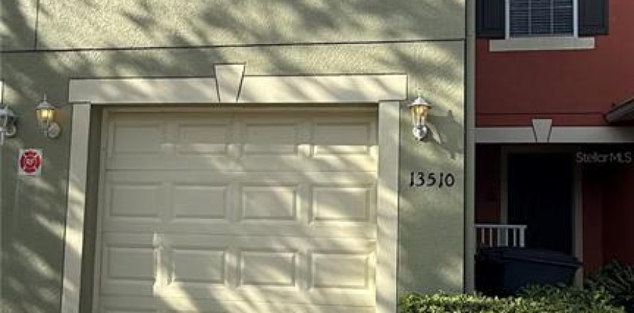 Townhouse in Orlando, Florida 3 bedrooms, 138.89 sq.m. № 1879129