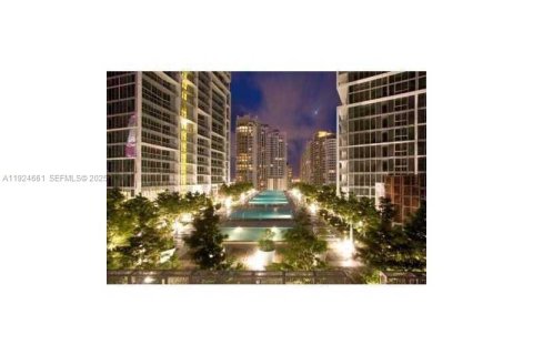 Copropriété à louer à Miami, Floride: 2 chambres, 108.51 m2 № 1983067 - photo 9