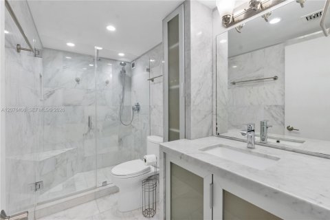 Copropriété à vendre à Coral Gables, Floride: 2 chambres, 145.86 m2 № 2318227 - photo 16