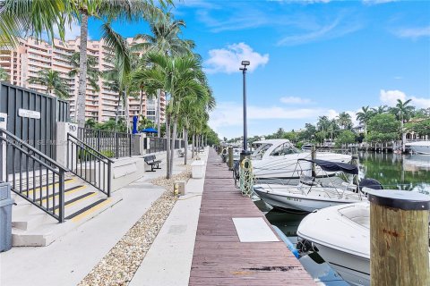 Copropriété à vendre à Coral Gables, Floride: 2 chambres, 145.86 m2 № 2318227 - photo 24
