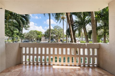 Copropriété à vendre à Coral Gables, Floride: 2 chambres, 145.86 m2 № 2318227 - photo 11