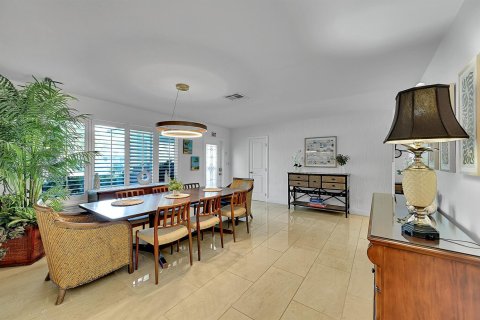 Villa ou maison à vendre à Pompano Beach, Floride: 4 chambres, 171.31 m2 № 2185349 - photo 14
