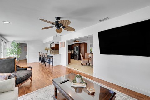 Villa ou maison à vendre à Pompano Beach, Floride: 4 chambres, 171.31 m2 № 2185349 - photo 17