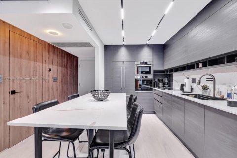 Copropriété à louer à Miami Beach, Floride: 1 chambre, 70.61 m2 № 1865717 - photo 7