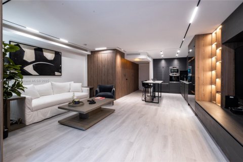 Copropriété à louer à Miami Beach, Floride: 1 chambre, 70.61 m2 № 1865717 - photo 4