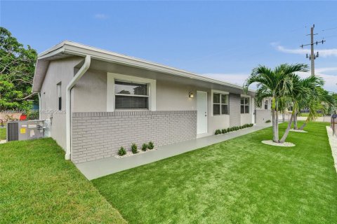 Villa ou maison à louer à Sunrise, Floride: 3 chambres, 100.33 m2 № 2260442 - photo 7