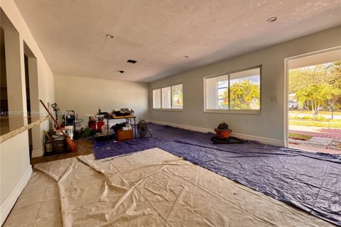 Villa ou maison à louer à Lantana, Floride: 2 chambres, 89.56 m2 № 1975203 - photo 3