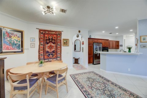 Condo in Weston, Florida, 3 bedrooms  № 2011607 - photo 14