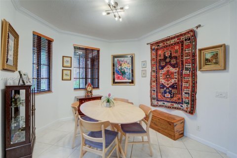 Condo in Weston, Florida, 3 bedrooms  № 2011607 - photo 21