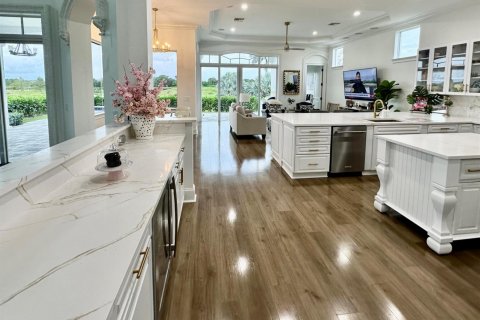 Casa en venta en Port St. Lucie, Florida, 4 dormitorios, 414.07 m2 № 2276799 - foto 12