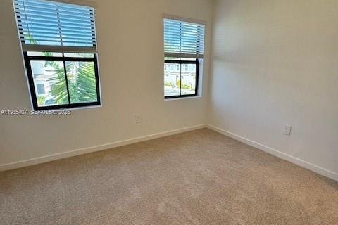 Adosado en alquiler en Florida City, Florida, 3 dormitorios № 1993573 - foto 11