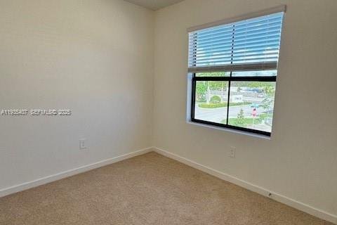 Adosado en alquiler en Florida City, Florida, 3 dormitorios № 1993573 - foto 9