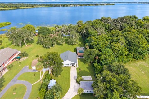 Casa en Leesburg, Florida 3 dormitorios, 195.09 m2 № 2387540