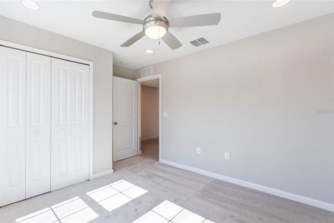 House in DeLand, Florida 4 bedrooms, 148.46 sq.m. № 1529102 - photo 15
