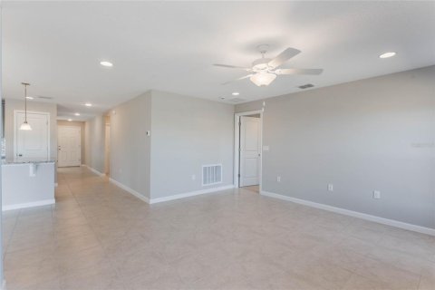 House in DeLand, Florida 4 bedrooms, 148.46 sq.m. № 1529102 - photo 8