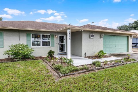 House in Lake Wales, Florida 3 bedrooms, 159.79 sq.m. № 1917235 - photo 4