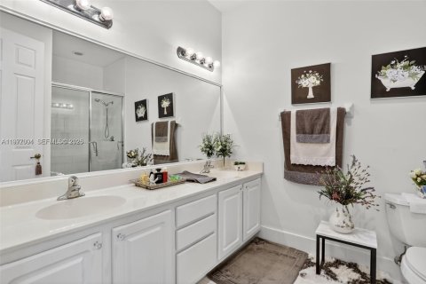 Townhouse in Pompano Beach, Florida 3 bedrooms, 174.84 sq.m. № 2041002 - photo 16