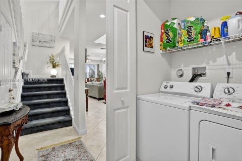 Townhouse in Pompano Beach, Florida 3 bedrooms, 174.84 sq.m. № 2041002 - photo 18