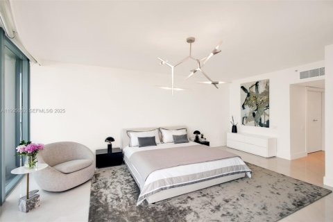 Condominio en venta en Miami Beach, Florida, 3 dormitorios, 215.53 m2 № 1993238 - foto 12