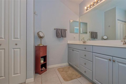 Copropriété à vendre à Bradenton, Floride: 2 chambres, 125.23 m2 № 1837420 - photo 18