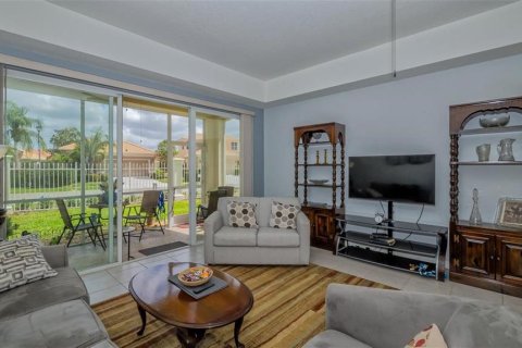Copropriété à vendre à Bradenton, Floride: 2 chambres, 125.23 m2 № 1837420 - photo 6