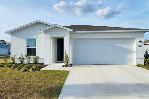 Casa en Ocala, Florida 3 dormitorios, 116.96 m2 № 2354460