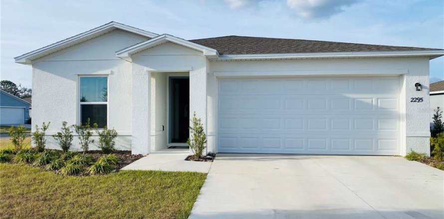 Villa ou maison à Ocala, Floride 3 chambres, 116.96 m2 № 2354460