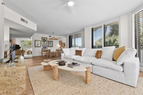 Condo in Jupiter, Florida, 2 bedrooms № 2081658 - photo 15
