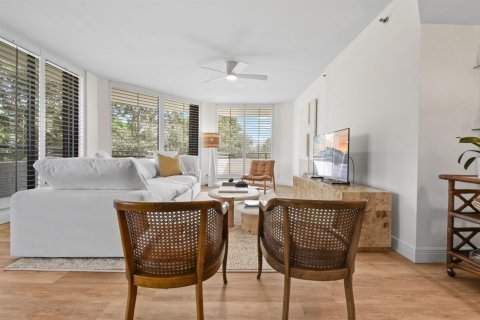Condo in Jupiter, Florida, 2 bedrooms № 2081658 - photo 18