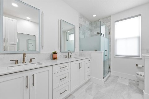 House in Kissimmee, Florida 4 bedrooms, 189.06 sq.m. № 2235896 - photo 22