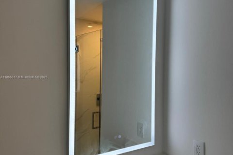 Снять в аренду кондоминиум в Майами, Флорида 4 спальни, 234.11м2, № 1979597 - фото 16