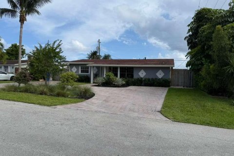 Villa ou maison à louer à Pompano Beach, Floride: 3 chambres, 116.5 m2 № 2268012 - photo 4