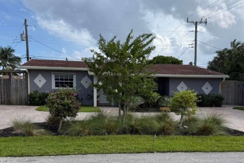 Villa ou maison à louer à Pompano Beach, Floride: 3 chambres, 116.5 m2 № 2268012 - photo 3