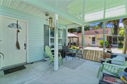 House in Lake Panasoffkee, Florida 3 bedrooms, 106.56 sq.m. № 1778985 - photo 4