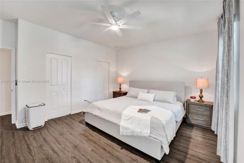Townhouse in Cooper City, Florida 3 bedrooms, 164.44 sq.m. № 1768942 - photo 28