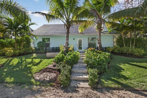 Villa ou maison à vendre à Jupiter, Floride: 2 chambres, 118.91 m2 № 2258151 - photo 4