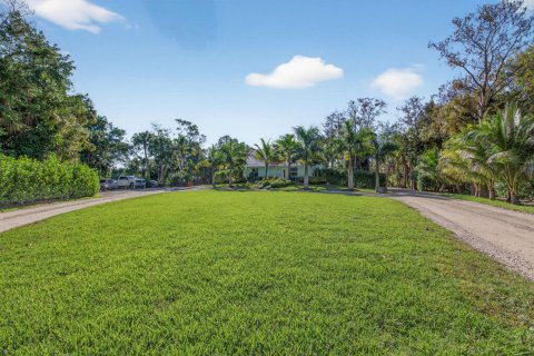 Villa ou maison à vendre à Jupiter, Floride: 2 chambres, 118.91 m2 № 2258151 - photo 18