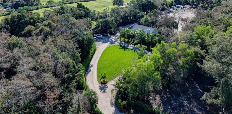 Villa ou maison à Jupiter, Floride 2 chambres, 118.91 m2 № 2258151