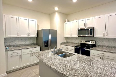 Touwnhouse à vendre à Daytona Beach, Floride: 3 chambres, 163.32 m2 № 2142312 - photo 3