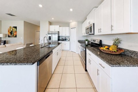 Villa ou maison à vendre à Riverview, Floride: 4 chambres, 179.77 m2 № 2295045 - photo 8