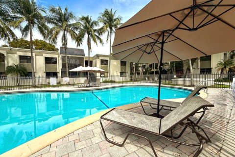 Copropriété à louer à Miami, Floride: 3 chambres, 117.89 m2 № 1943563 - photo 26